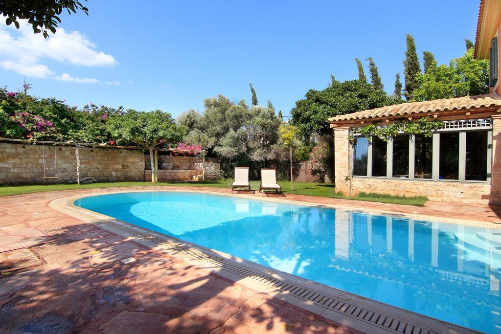 Vouliagmeni Villa Athens Exterior photo